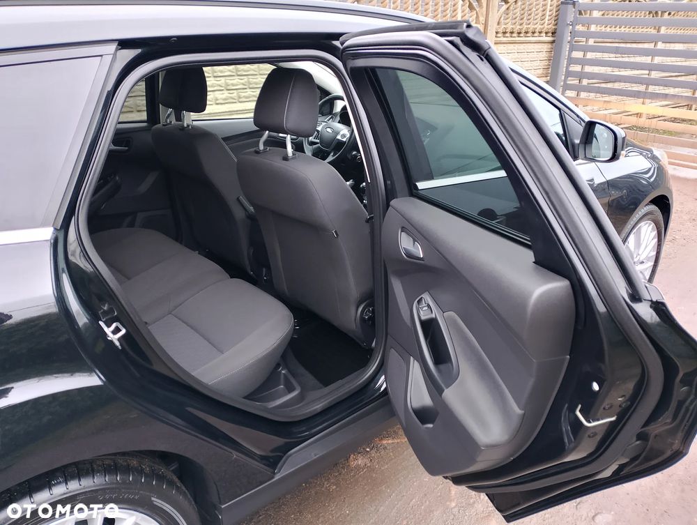 Ford Focus - 16