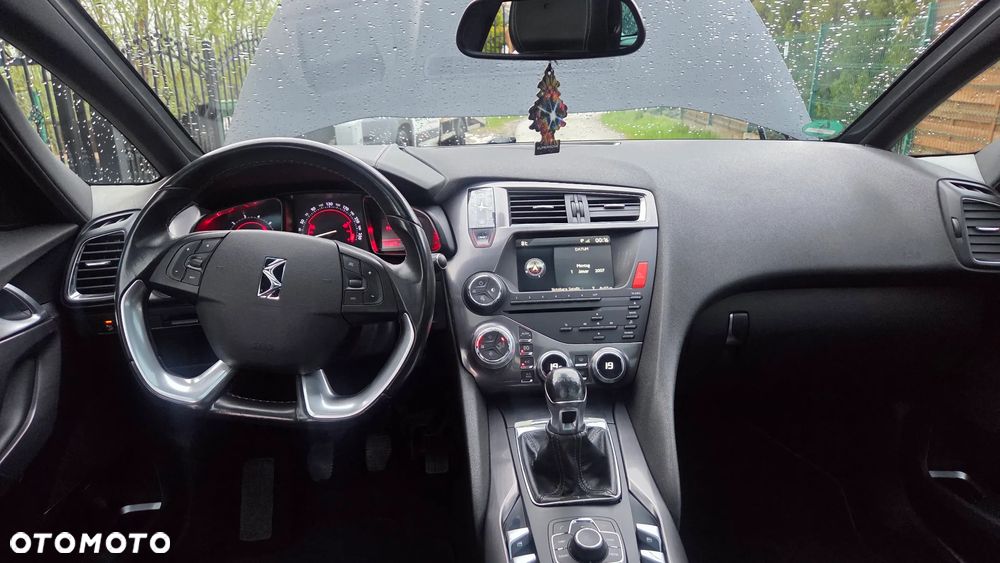 Citroën DS5 HDi 165 Business - 4