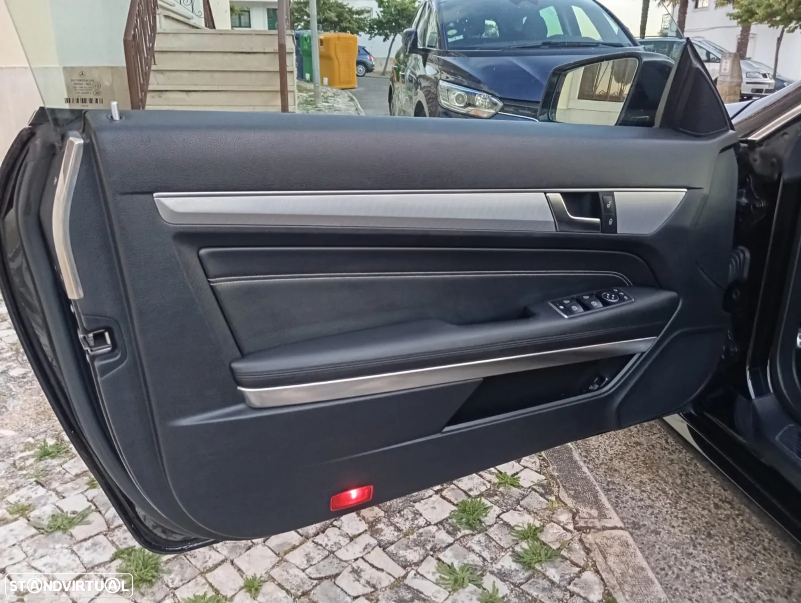 Mercedes-Benz E 220 CDI Coupe 7G-TRONIC - 47