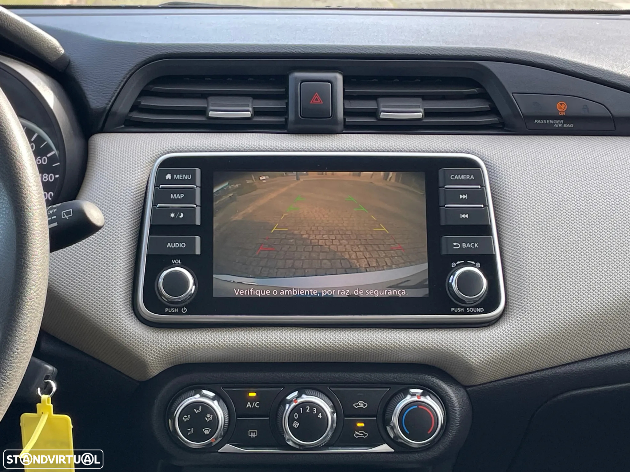 Nissan Micra 1.0 IG-T Acenta - 18