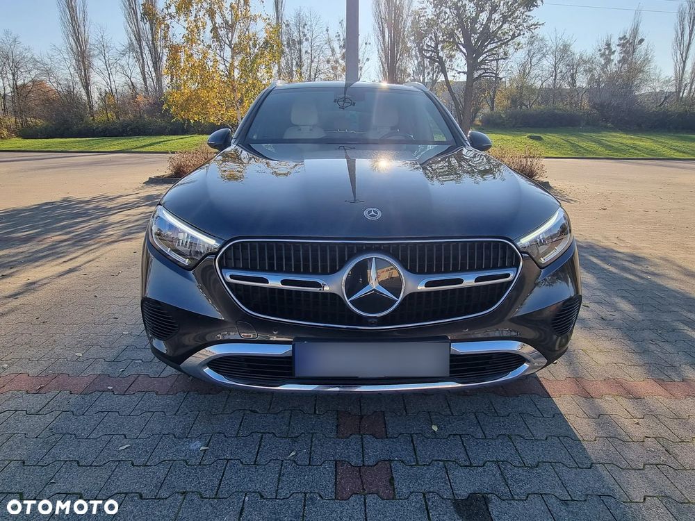 Mercedes-Benz GLC ver-200-4--matic - 1