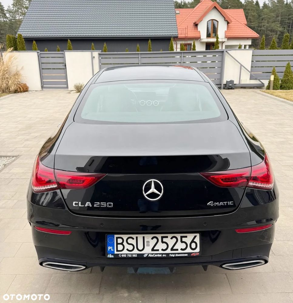 Mercedes-Benz CLA 250 4Matic 7G-DCT AMG Line - 4