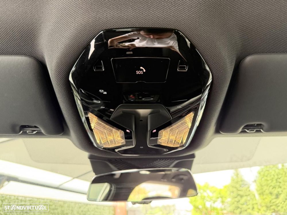 BMW 530 e Pack Desportivo M - 31