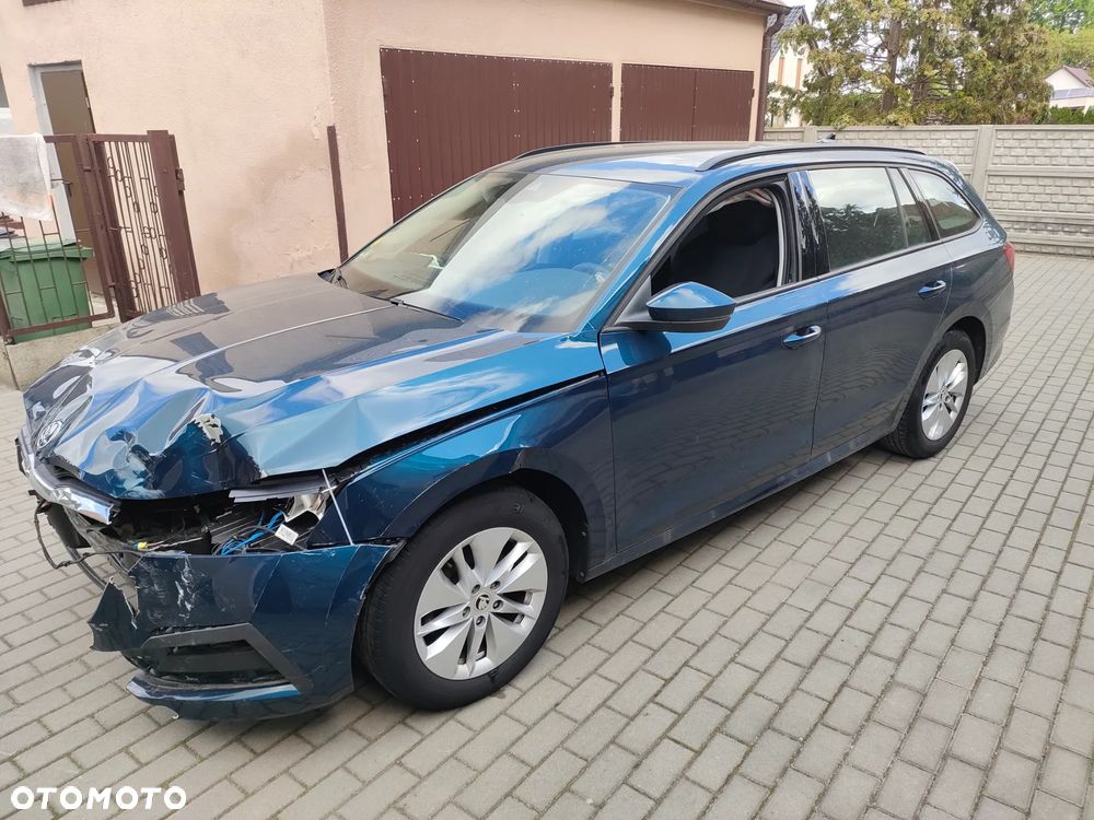Skoda Octavia - 8