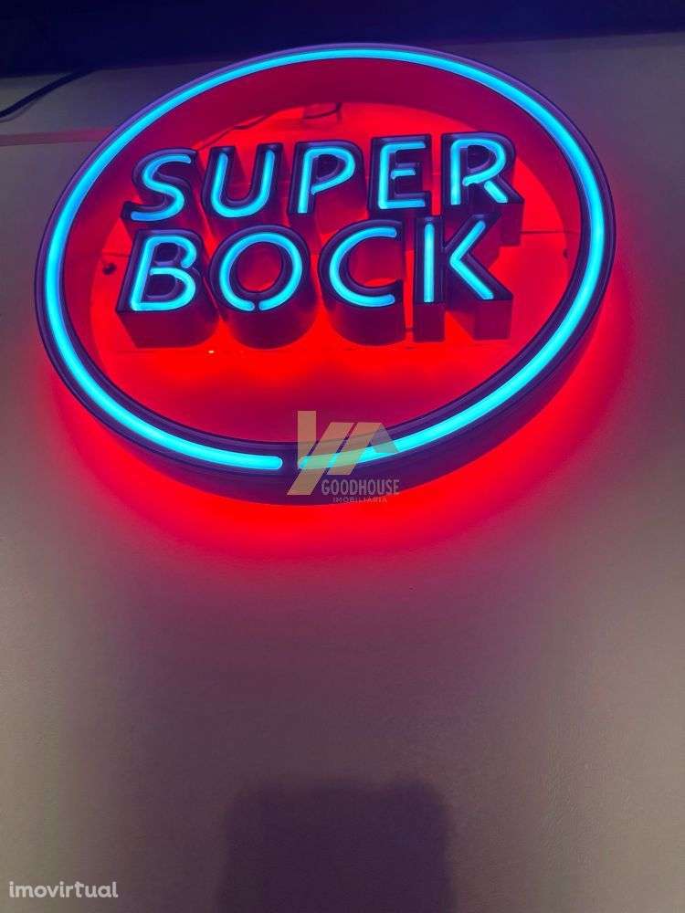 Bar completamente equipado - Grande imagem: 2/11