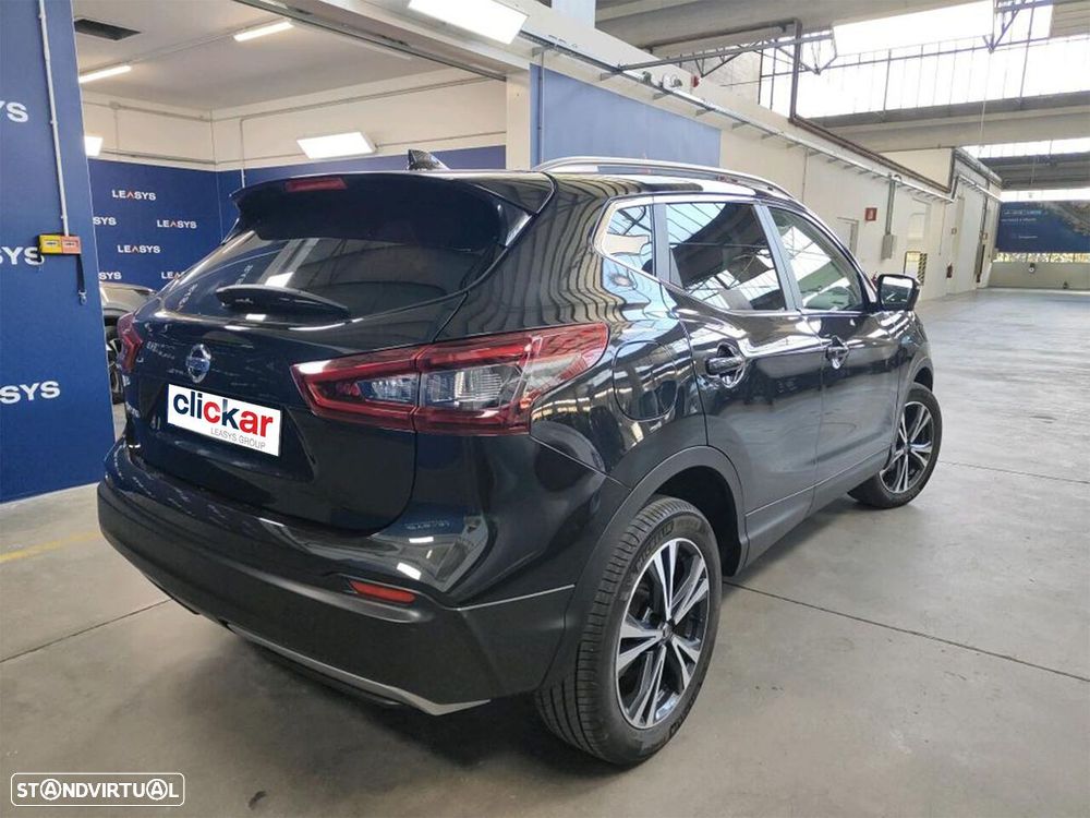 Nissan Qashqai 1.5 dCi N-Connecta - 2