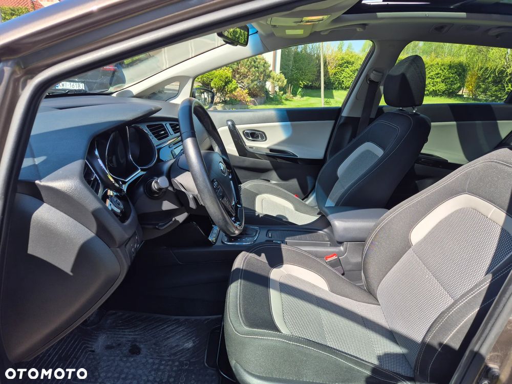 Kia Ceed 1.6 GDI L DCT - 11