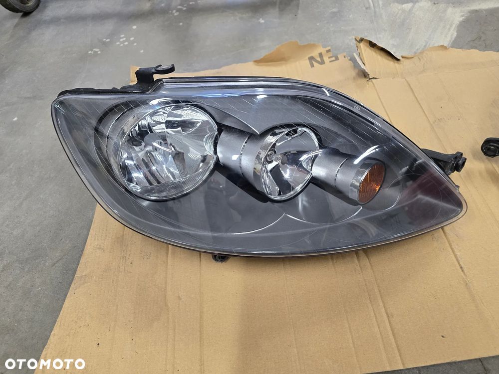 Reflektor prawy przód vw golf V plus 5M1 941 006B - 1