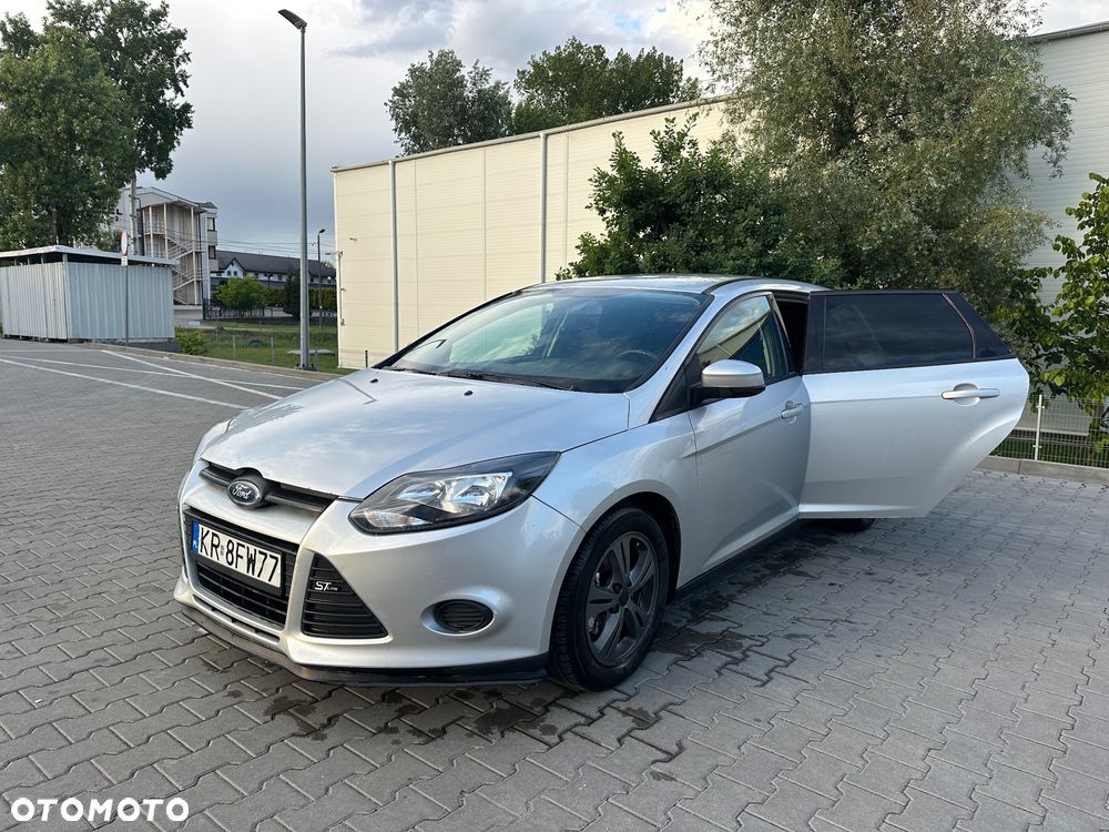 Ford Focus - 10