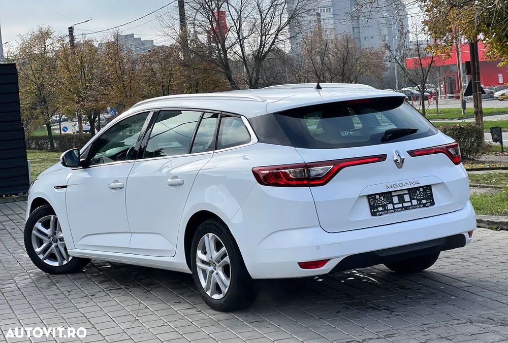 Renault Megane TCe GPF Business - 3
