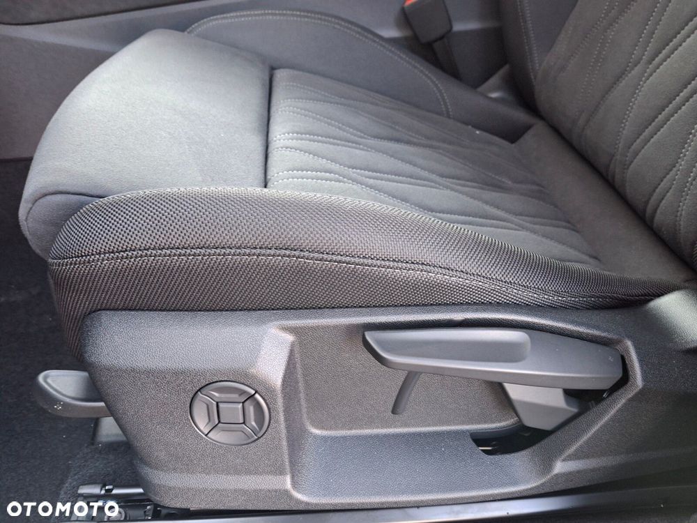 Audi Q3 Sportback - 11