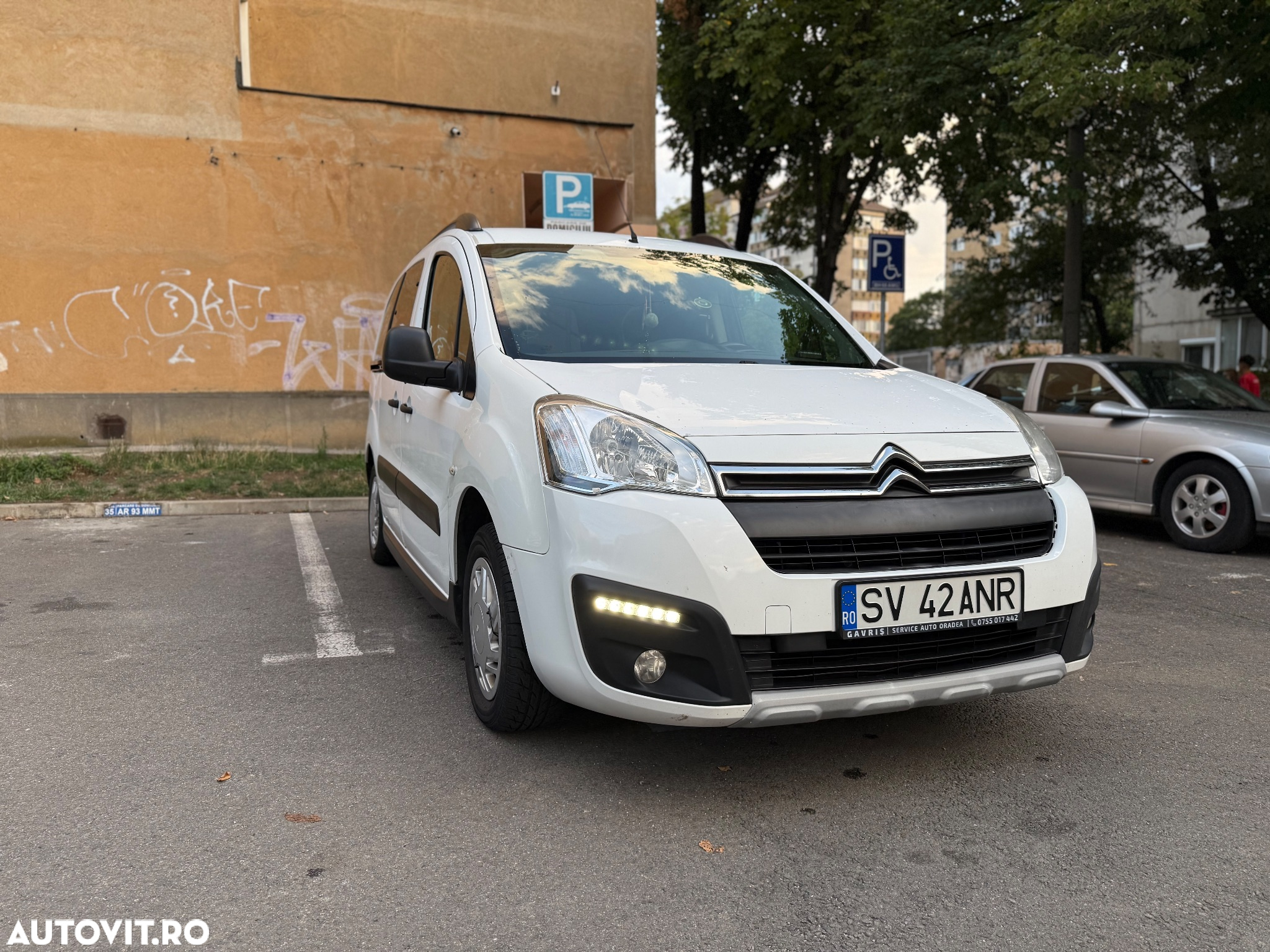 Citroën Berlingo 1.6 BlueHDi 75 BVM5 Live - 2
