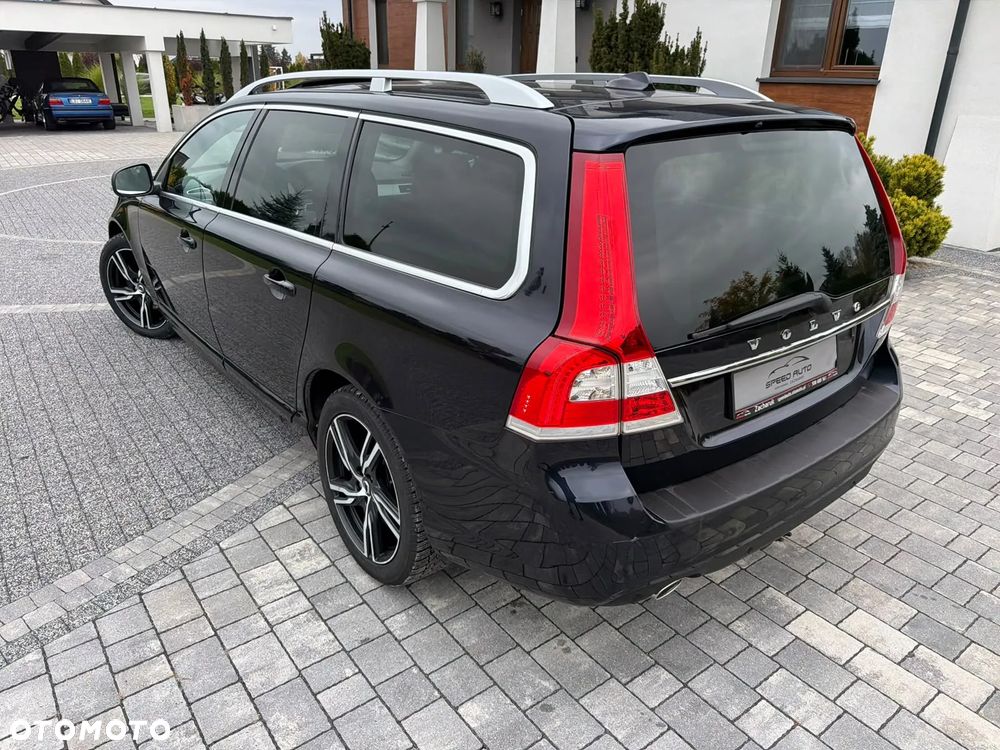 Volvo V70 D4 Summum - 22