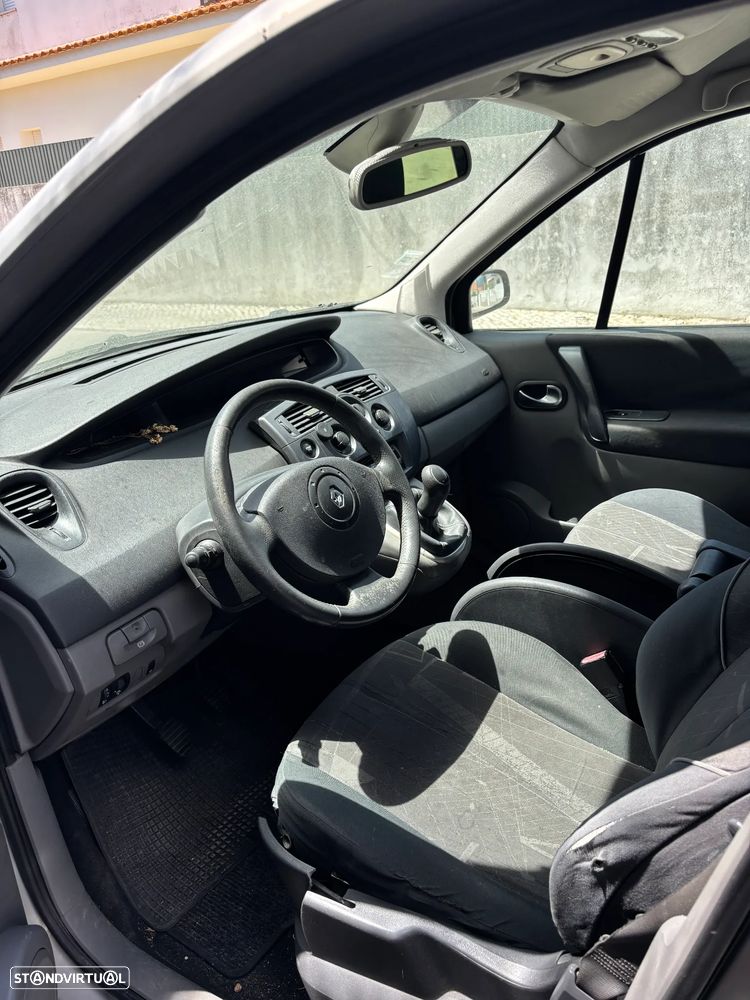 Renault Scénic 1.5 dCi Confort Dynamique - 5