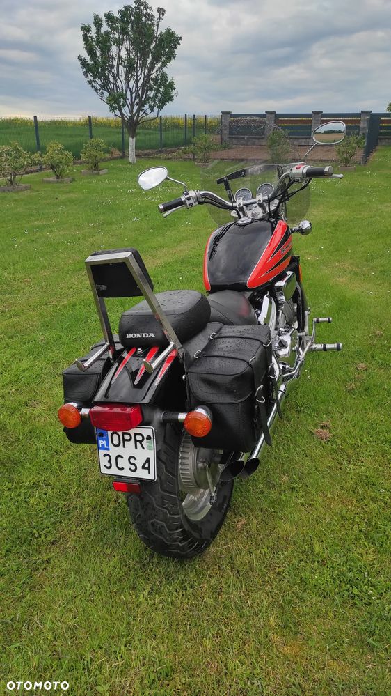 Honda VF - 4