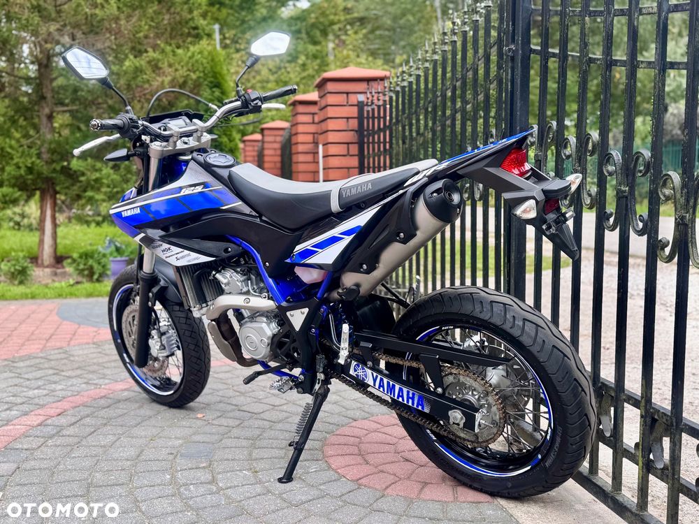 Yamaha WR - 8