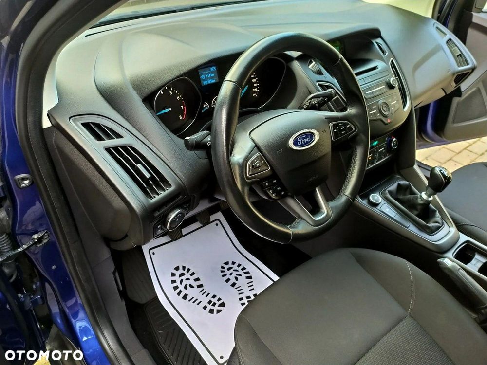 Ford Focus 1.0 EcoBoost Active Business - 18