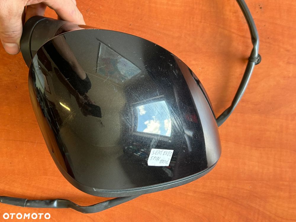 SEAT EXEO 09-13r LUSTERKO PRAWE 5 PINÓW - 3