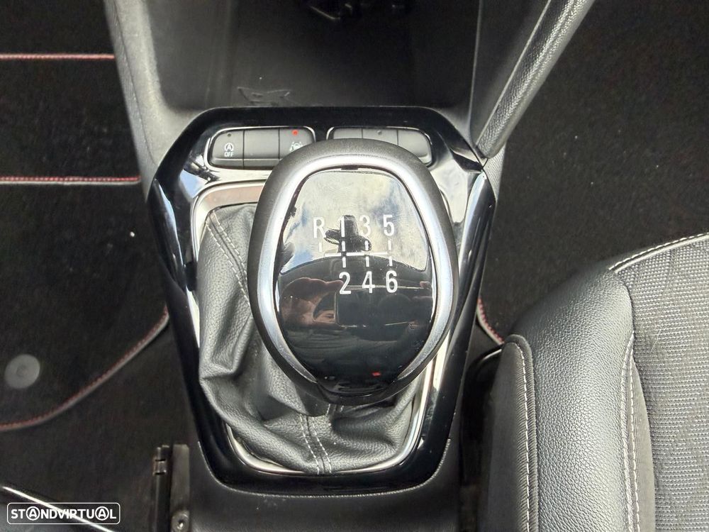 Opel Corsa 1.5 D Elegance - 21