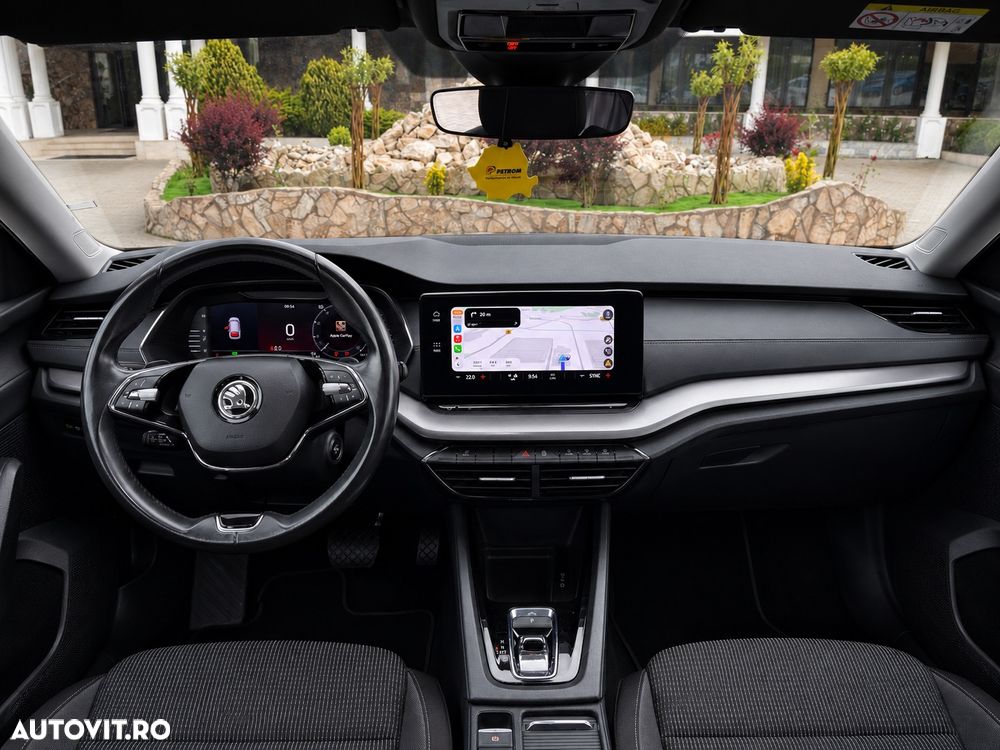 Skoda Octavia 2.0 TDI DSG Style - 12