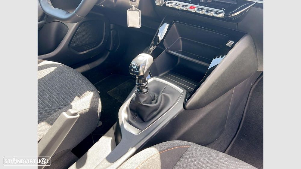 Peugeot 2008 1.2 PureTech Style - 23