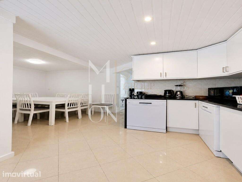 2 Moradias T9 Ligadas | Rendimento Mensal 3.750€ | Ajuda - Lisboa - Grande imagem: 5/57