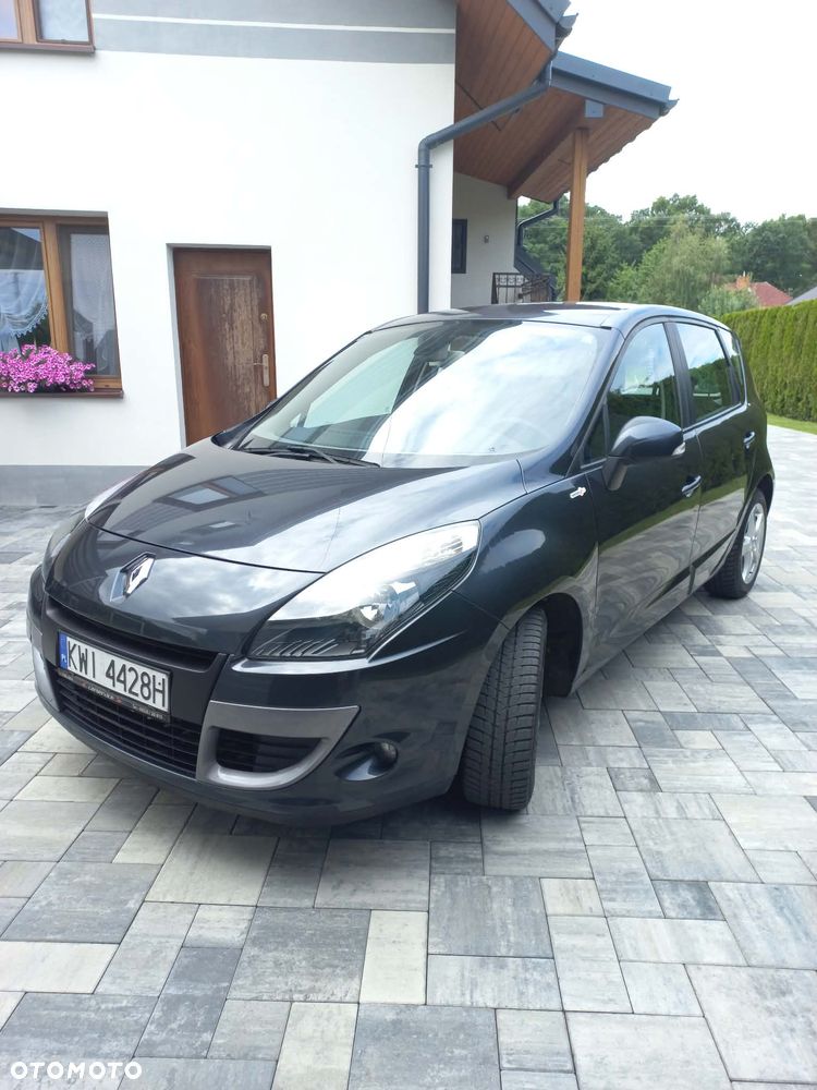 Renault Scenic 1.6 16V 110 TomTom Edition - 13