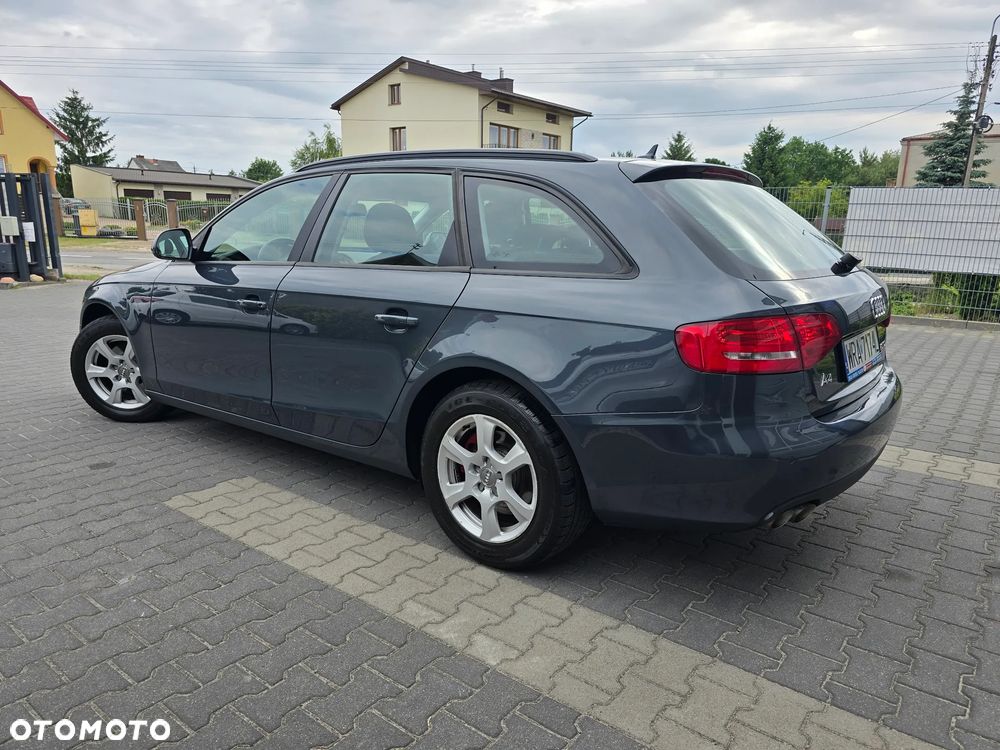 Audi A4 Avant 2.0 TDI DPF Ambition - 14