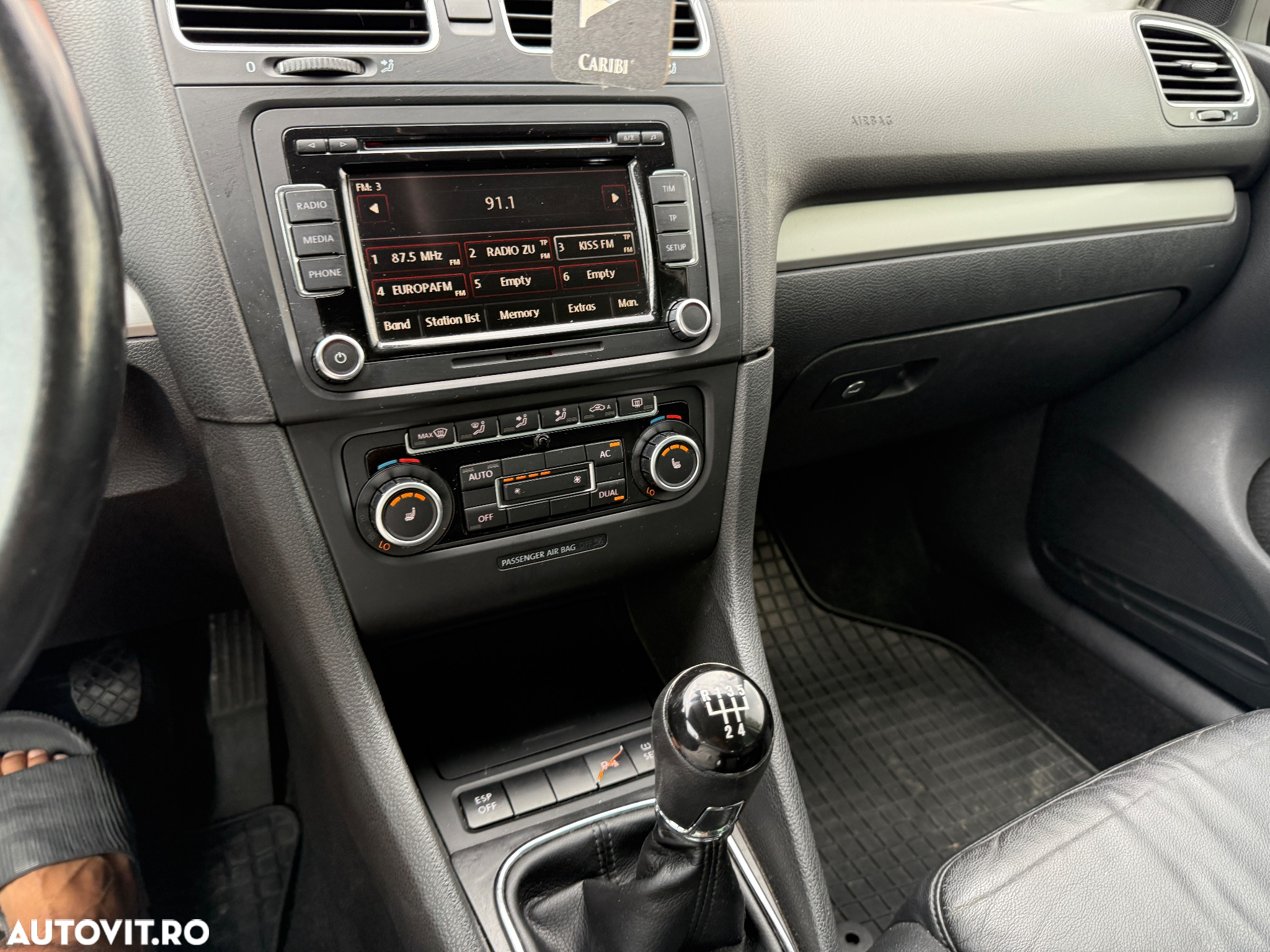 Volkswagen Golf 2.0 TDI DPF Highline - 20