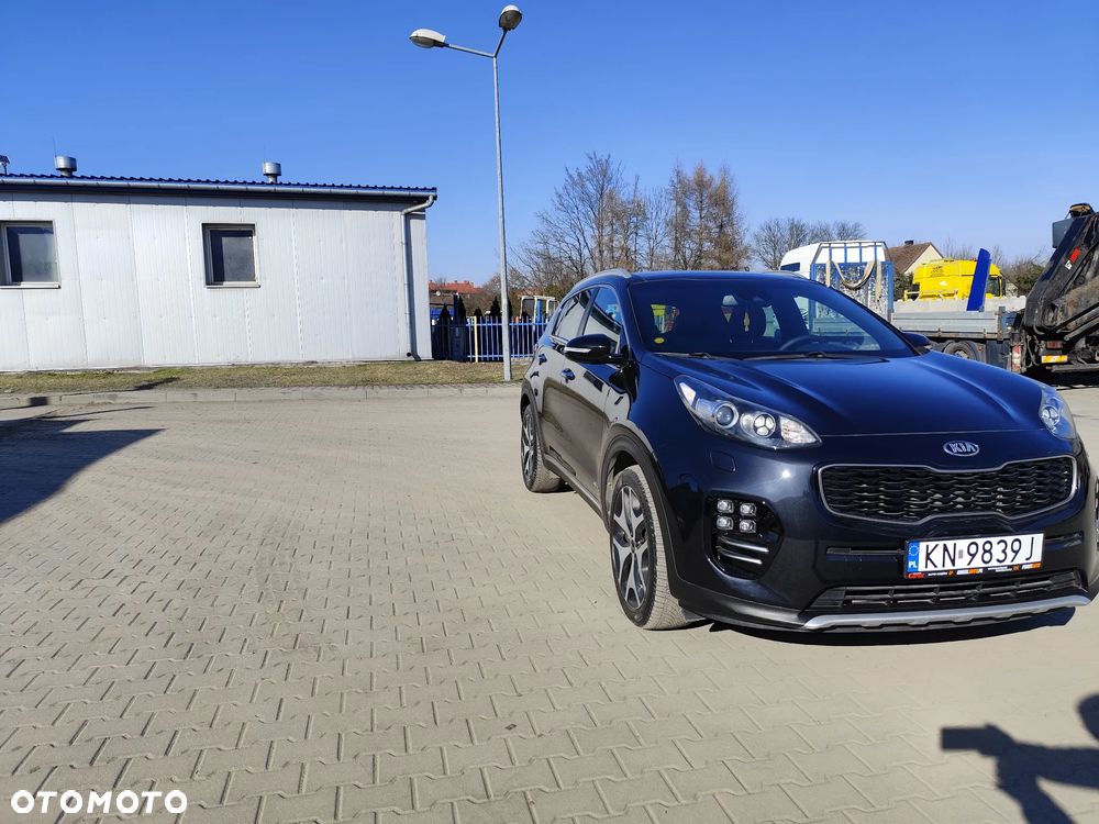 Kia Sportage 2,0 CRDI AWD GT Line - 3