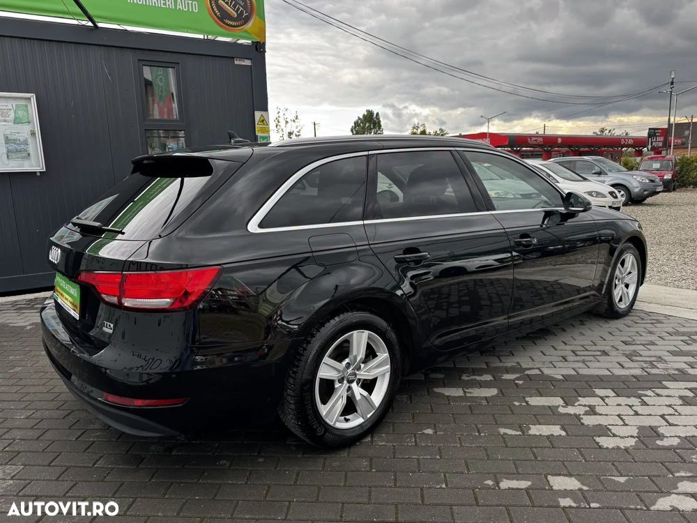 Audi A4 Avant - 10