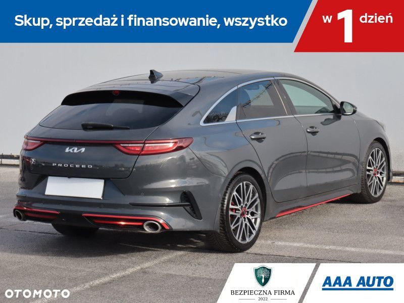 Kia ProCeed - 7