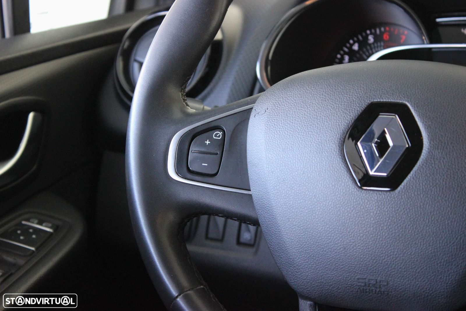Renault Clio Sport Tourer 0.9 TCe Limited - 15