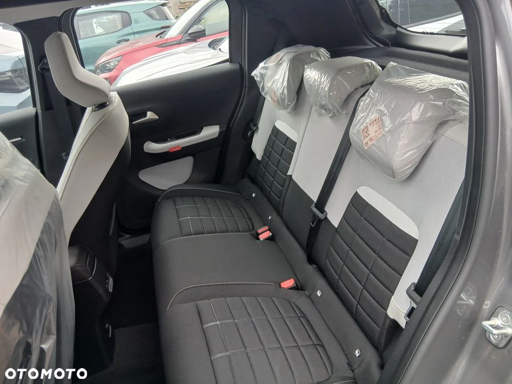 Citroën C3 1.2 mHEV Plus - 8