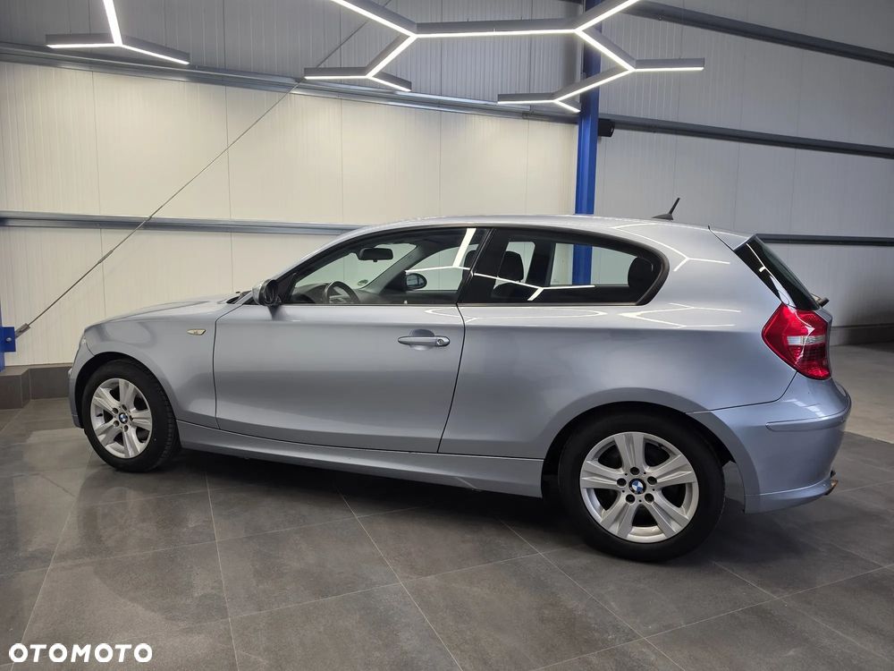 BMW Seria 1 118d DPF Edition Lifestyle - 11