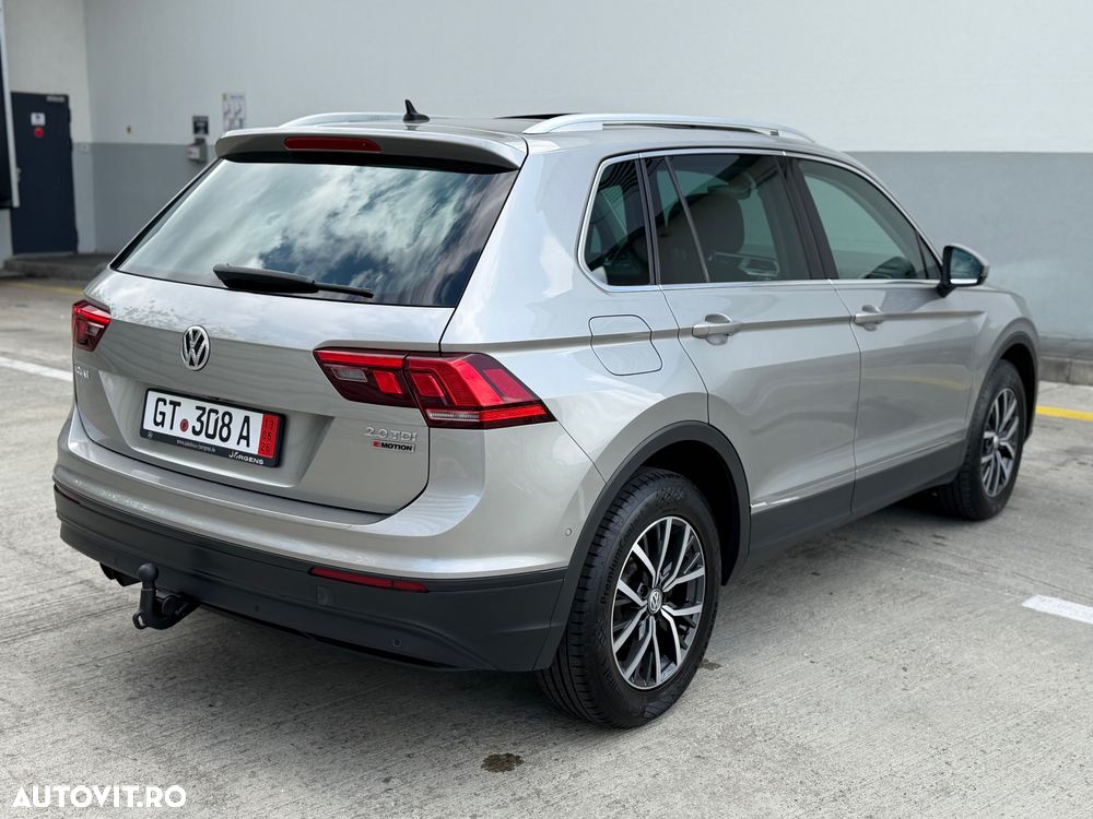 Volkswagen Tiguan 2.0 TDI 4Mot DSG Highline - 24
