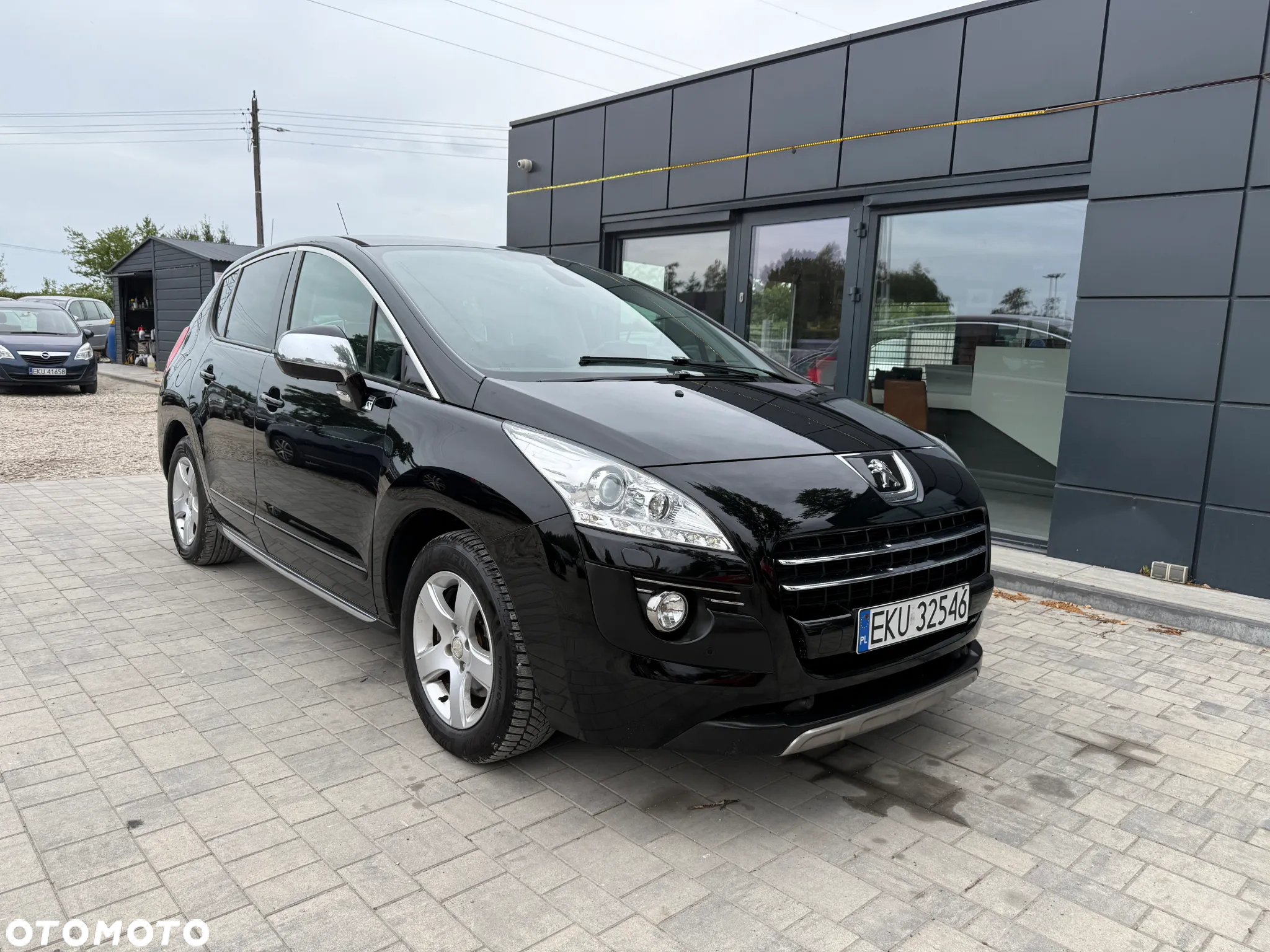 Peugeot 3008 Hybrid4 - 3