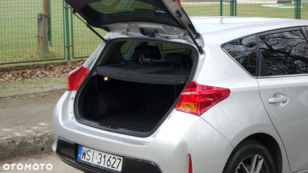 Toyota Auris - 35