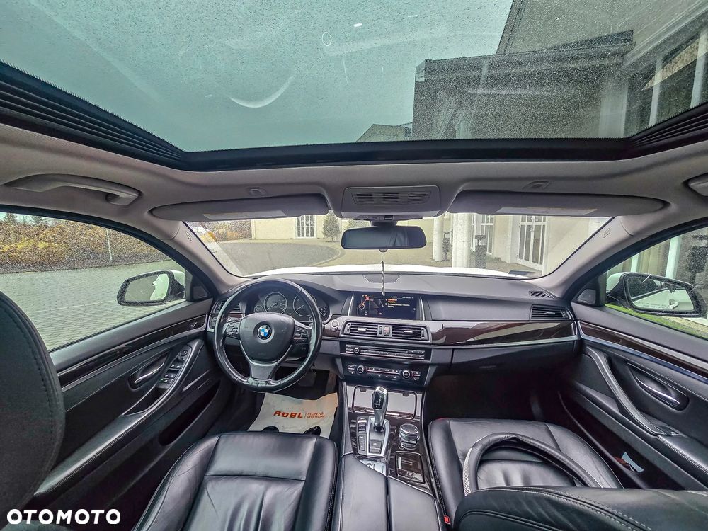 BMW Seria 5 535i xDrive Luxury Line - 18