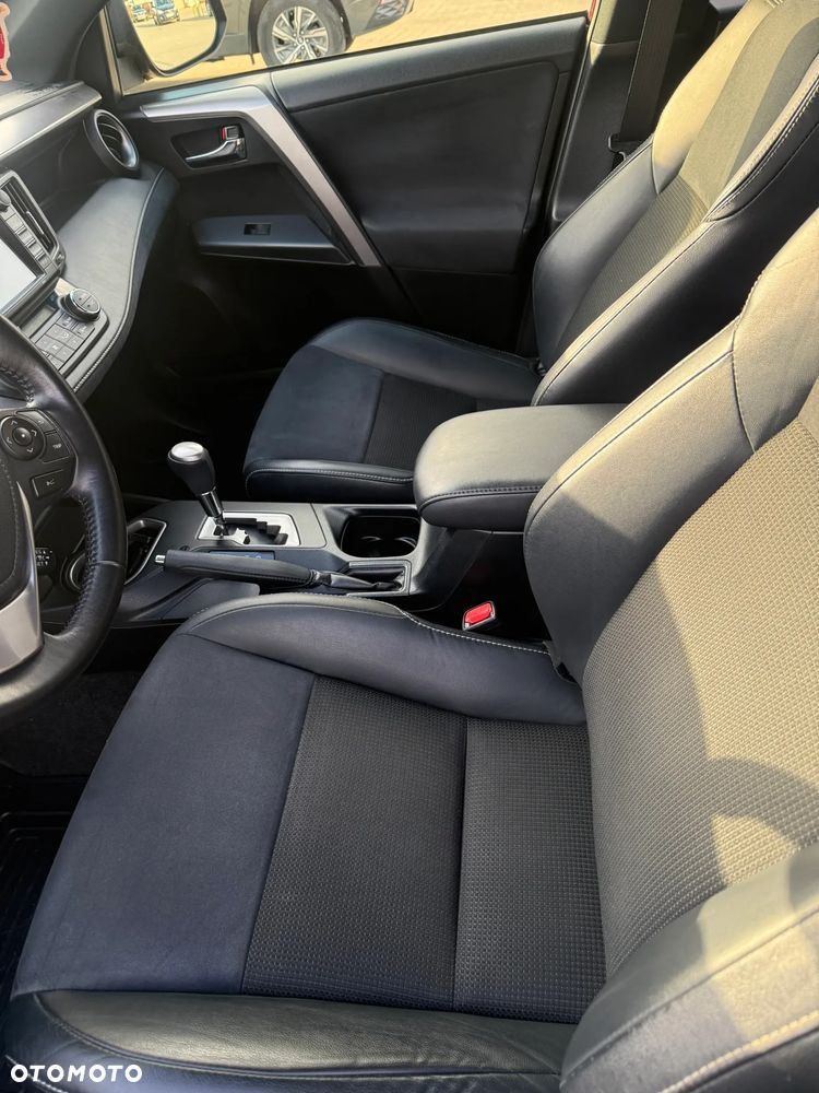 Toyota RAV4 Hybrid Prestige 4x4 - 10