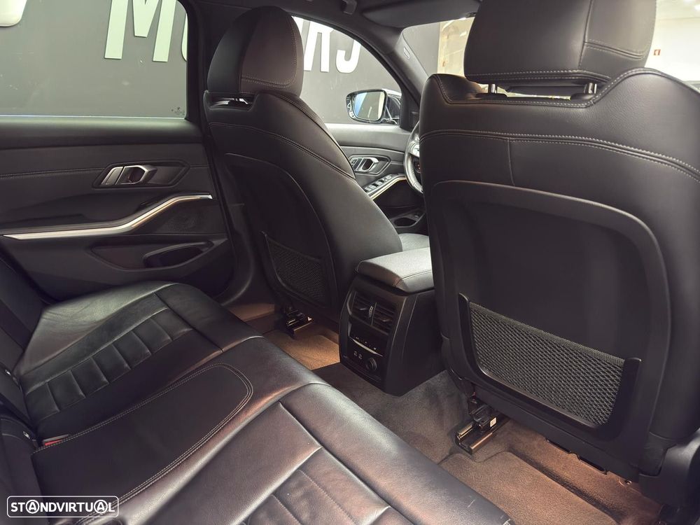 BMW 320 d Touring Line Sport Shadow Auto - 53