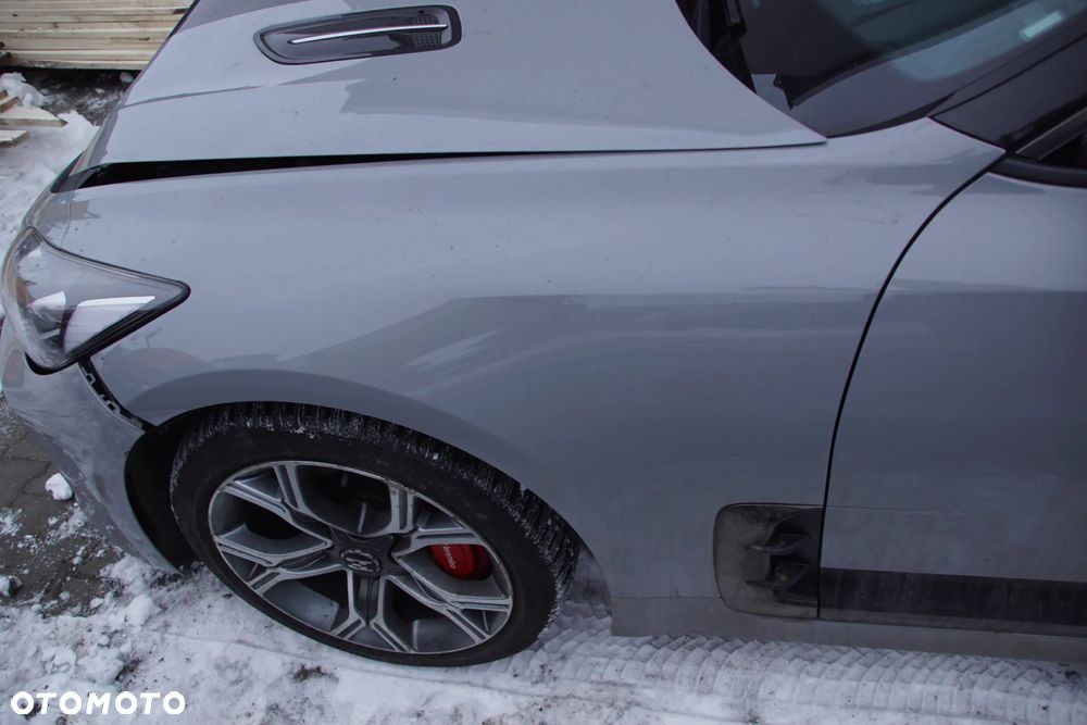 KIA STINGER GT 2018 3.3 GDI 370 KM 4X4 2018 123 TYŚ KM LAKIER C4S na części maska pas lampa zderzak błotnik drzwi klapa silnik skrzynia amortyzator półoś alternator rozrusznik led lusterko felga dyfer dyferencjał sterownik komputer moduł szyba - 12