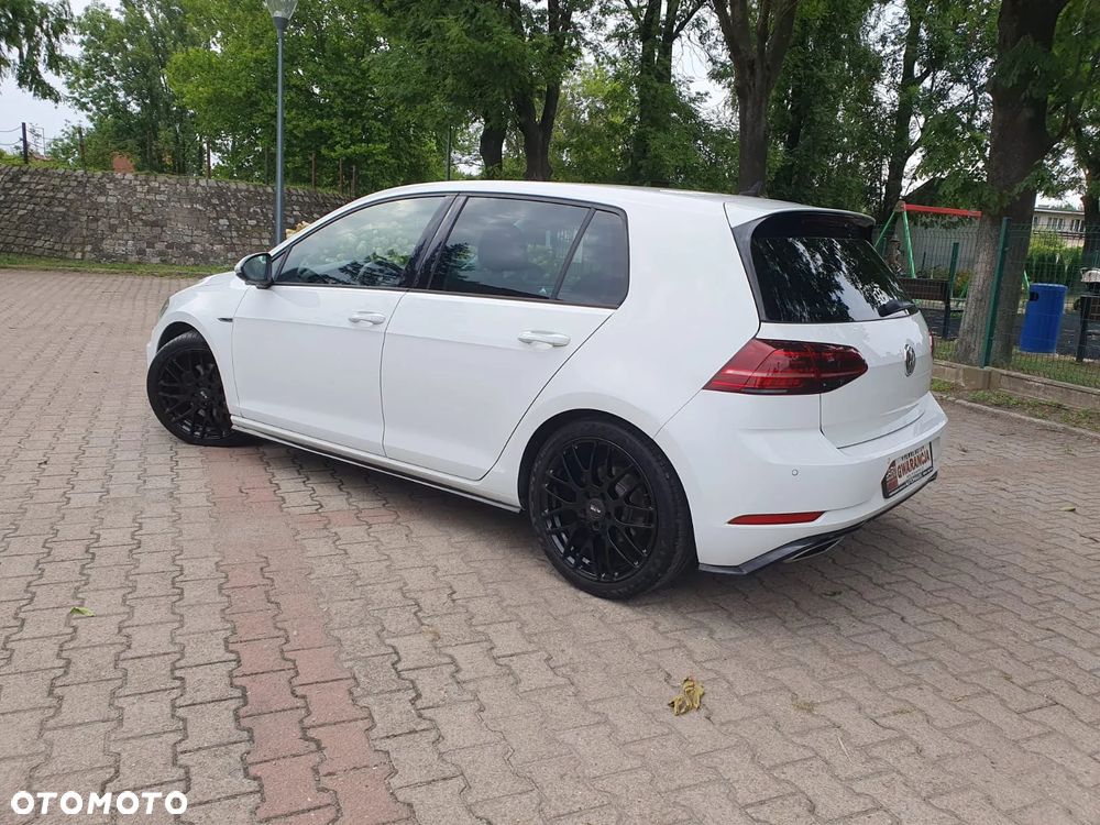 Volkswagen Golf 1.5 TSI OPF R-Line - 21