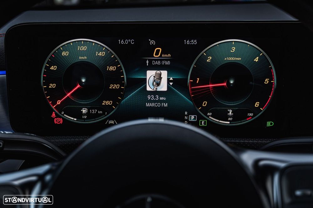 Mercedes-Benz CLA 200 - 42