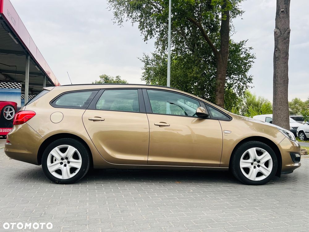 Opel Astra 1.4 Turbo Design Edition - 8