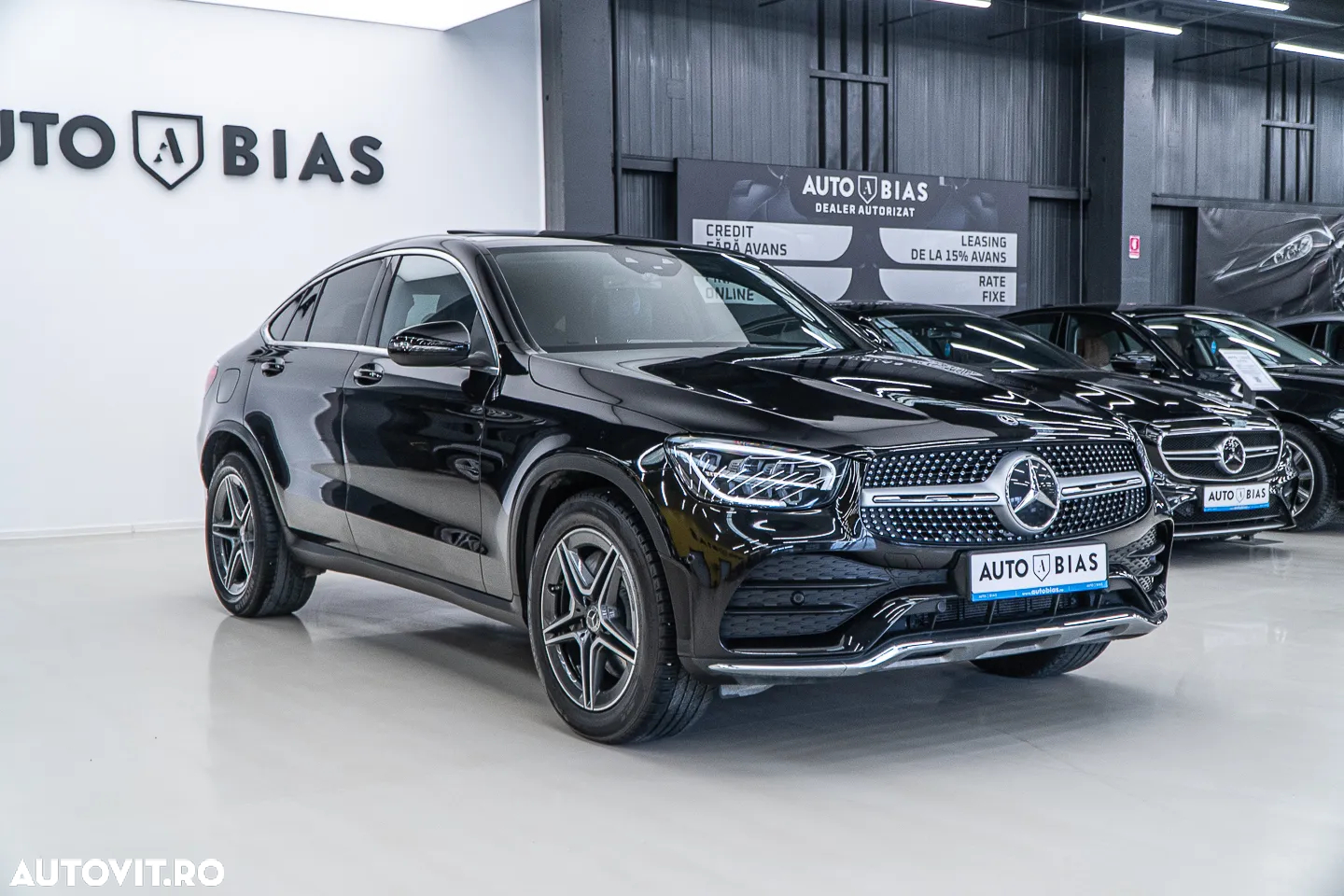 Mercedes-Benz GLC Coupe 200 4Matic 9G-TRONIC AMG Line Plus - 3