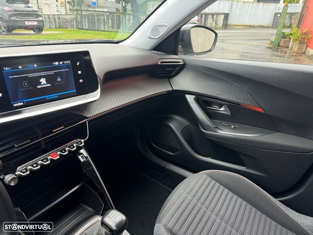 Peugeot 2008 1.2 PureTech Active - 8