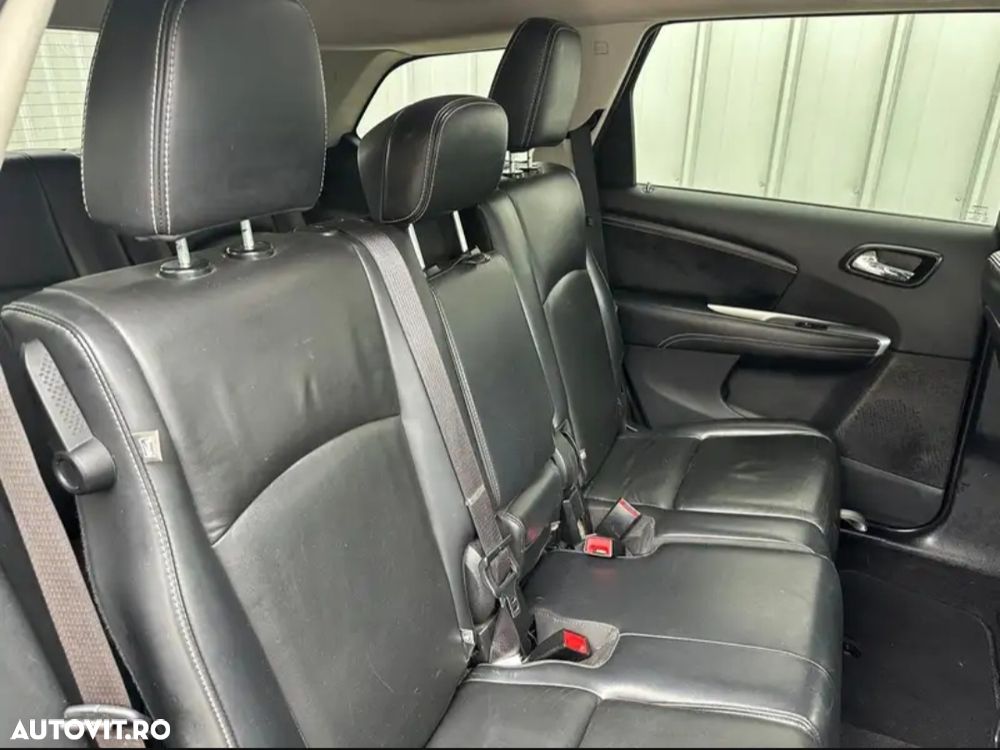 Fiat Freemont 2.0 Mjet AT AWD Lounge - 13