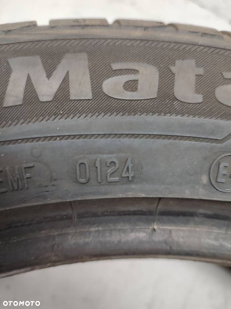 OPONA 17 LATO 225/50 - 4