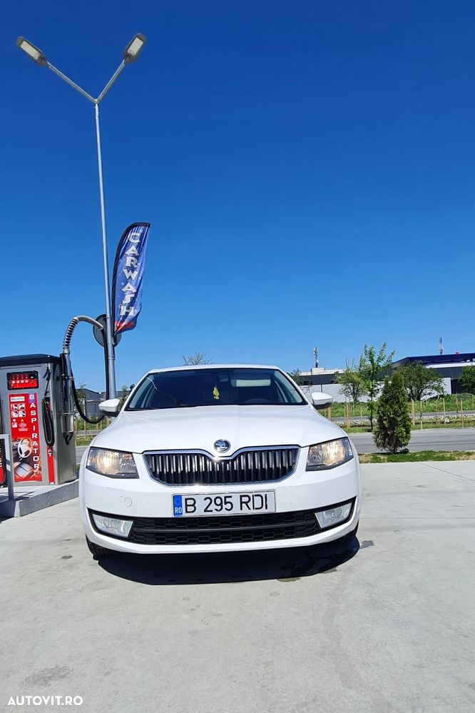 Skoda Octavia 1.6 TDI Greenline - 2